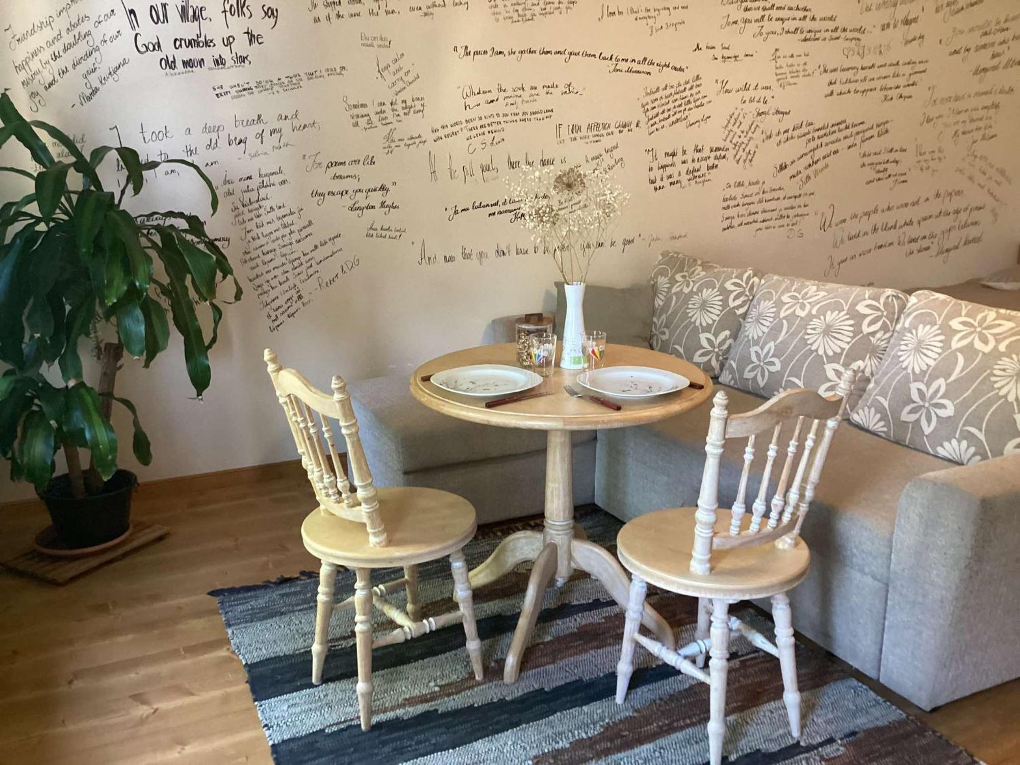 Hygge - Artistic Style With Free Parking Friday Evening - Monday Morning *