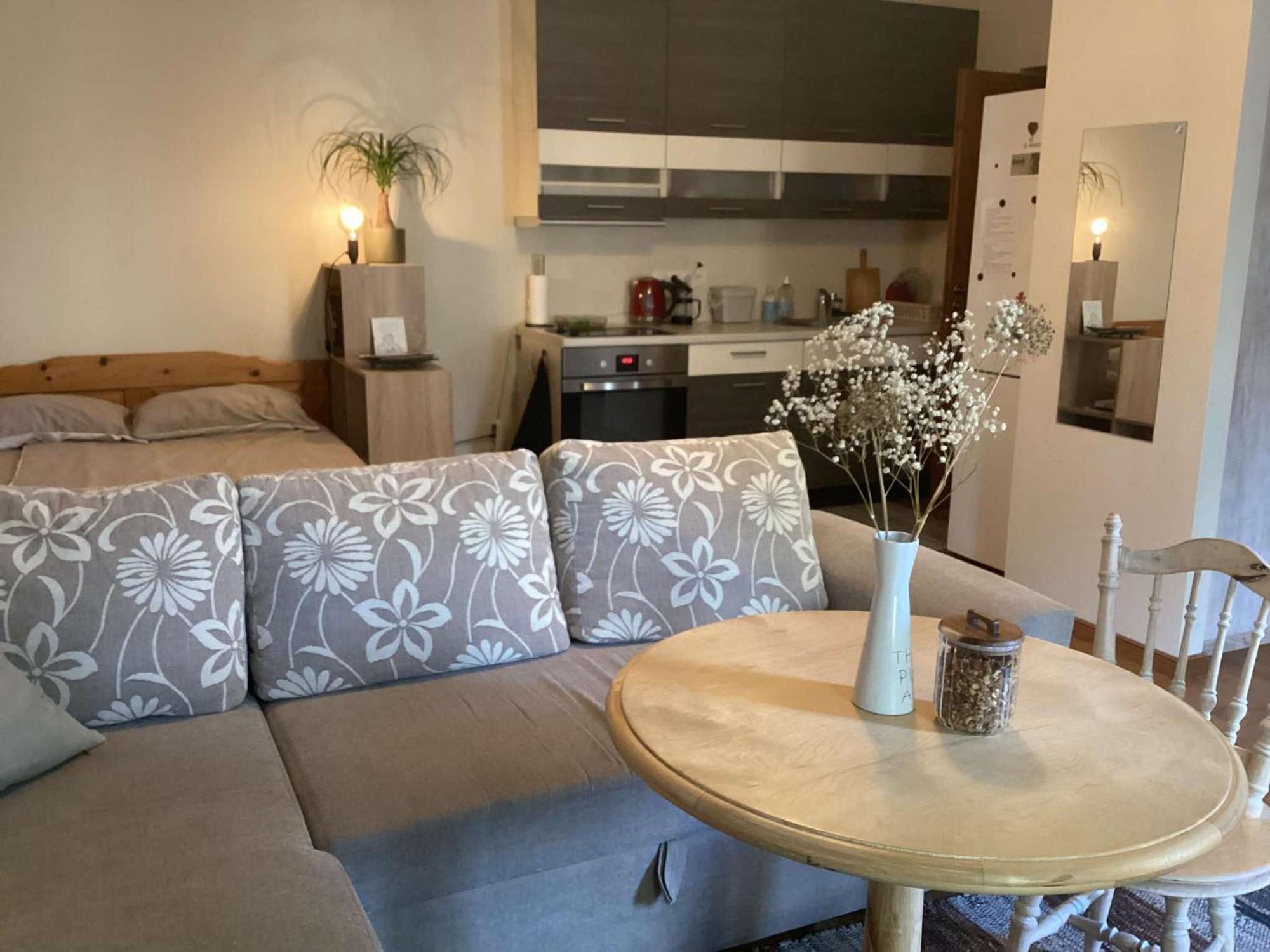 Hygge - Artistic Style With Free Parking Friday Evening - Monday Morning Appartamento